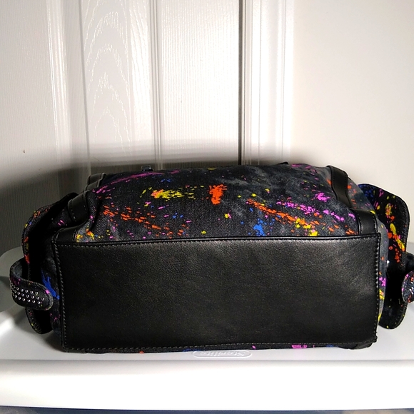 Olivia Miller Boston Bag - Picture 8 of 10